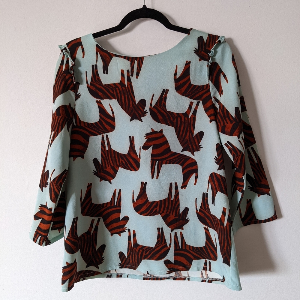 Compania Fantastica | Aqua zebra blouse | Sz L
